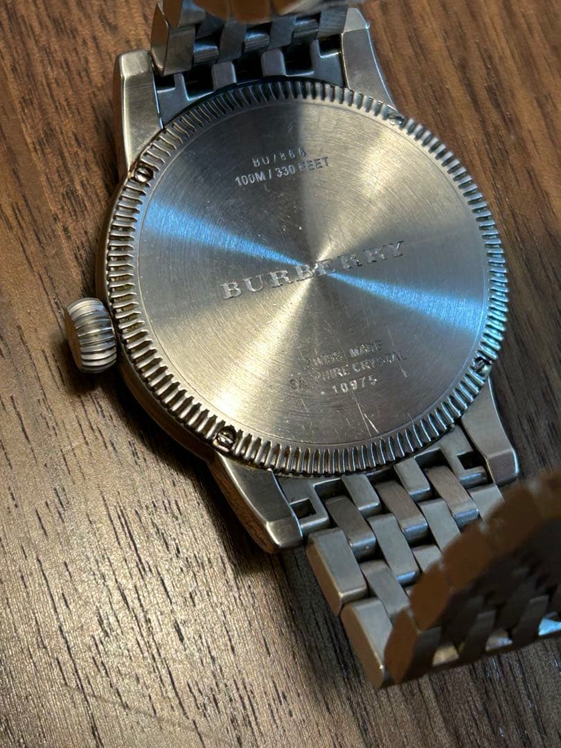 はるバーバリー Burberry ユーティリテリアンBU7866