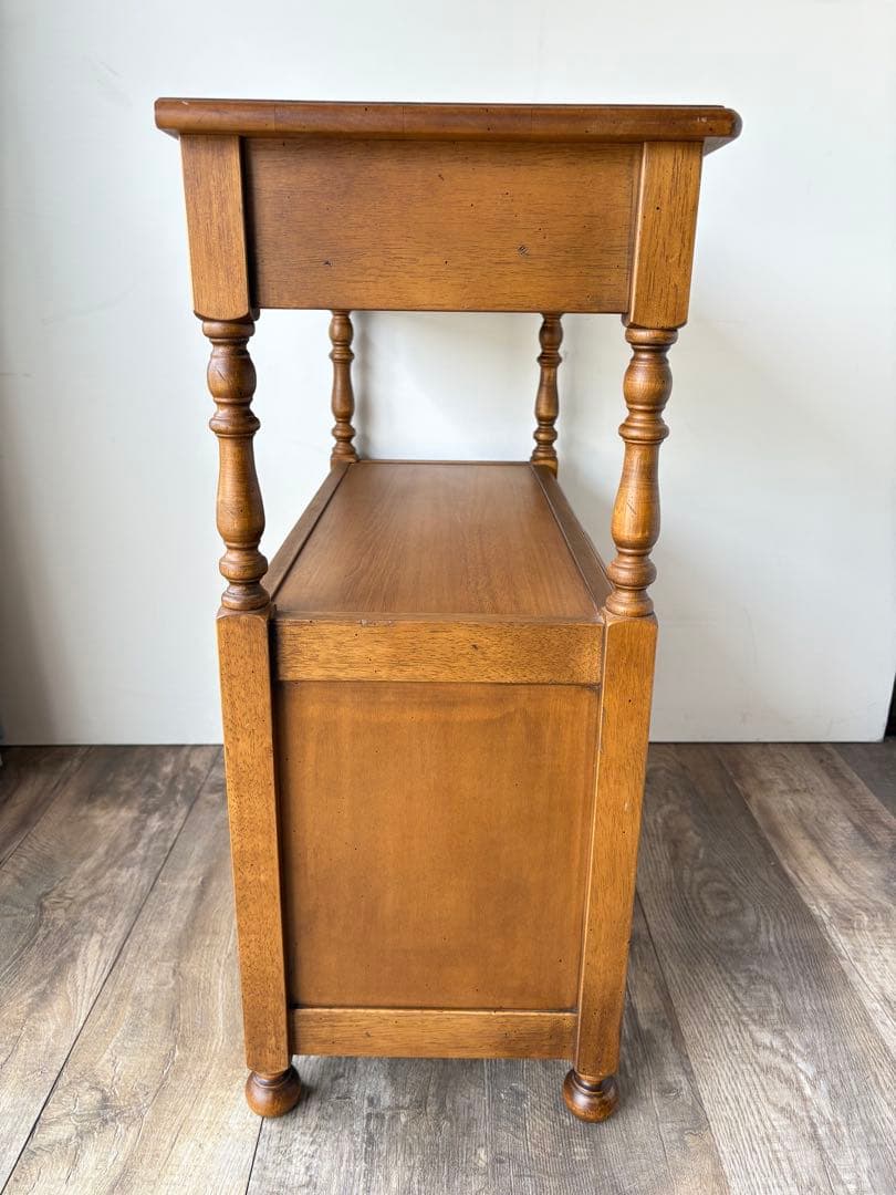 カリモク　アンティーク調　サイドボード　ヴィンテージ　カントリー　ラバートリー