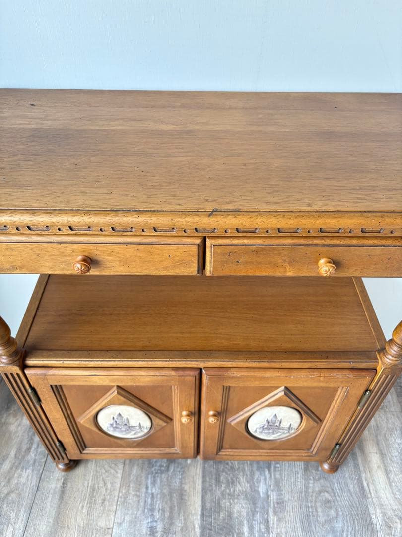 カリモク　アンティーク調　サイドボード　ヴィンテージ　カントリー　ラバートリー