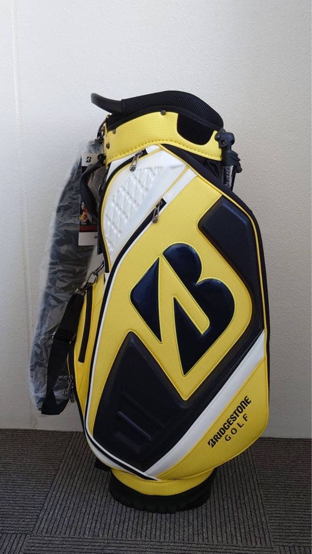 【最終値下げ】新品ブリヂストンゴルフ ツアースタンドバッグ イエローCB2502