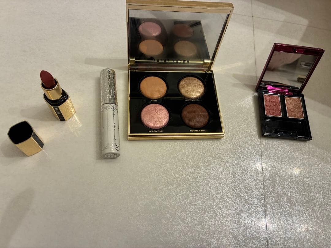 デパコス含む　コスメまとめ売り　化粧品　ボビィブラウン　アイシャドウ