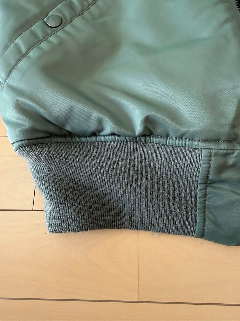 Avirex MA-1 オリーブグリーン