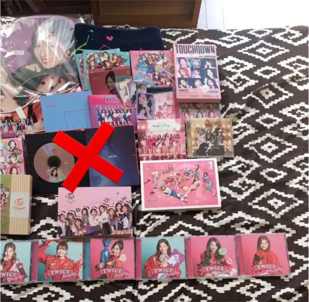 TWICEグッズまとめ売り。once引退品。