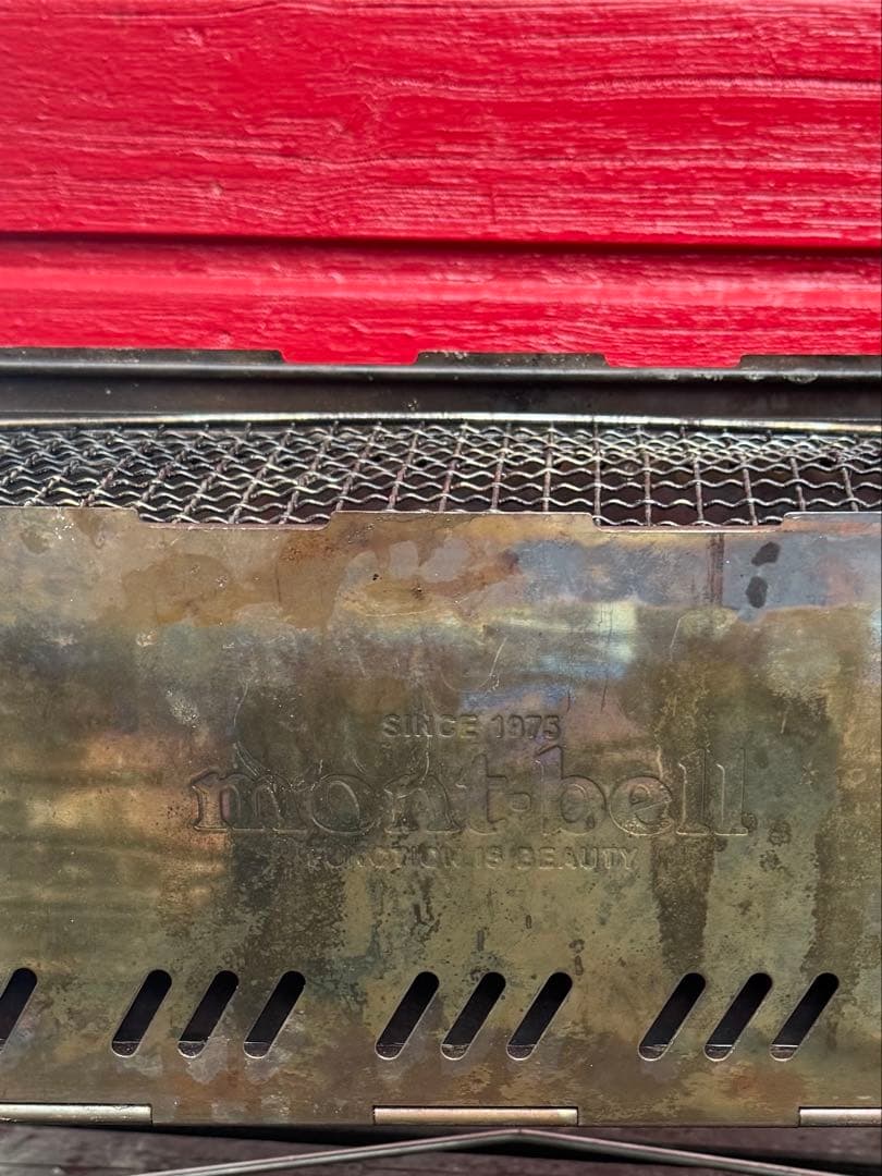 mont-bellの二次燃焼焚火台　フォールディング ファイヤーピット　使用感有