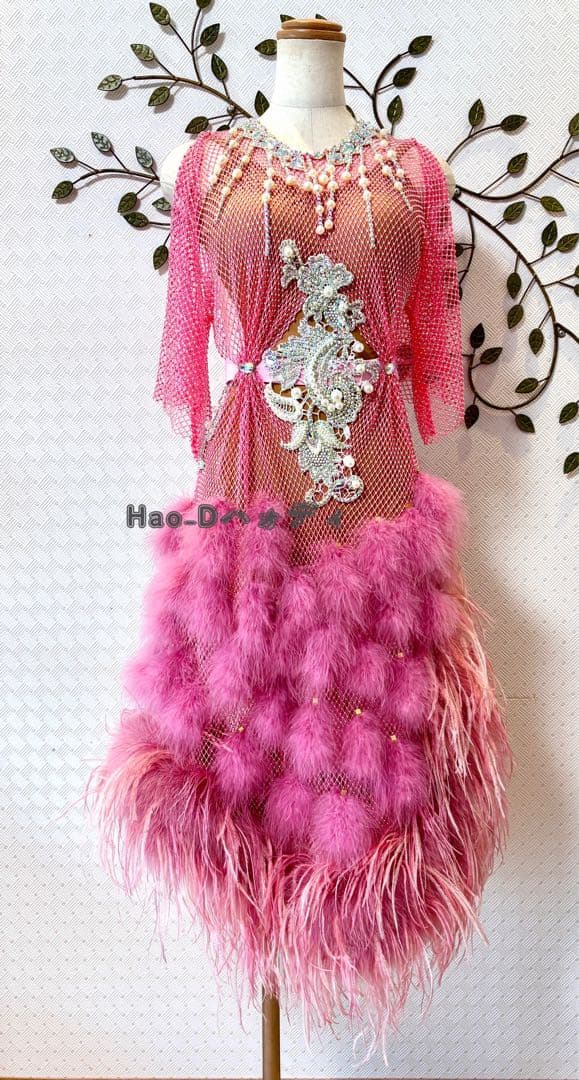 新品★ラテンドレス★S〜SM★社交ダンス★リズム★ボリューミー羽★競技会★ピンク