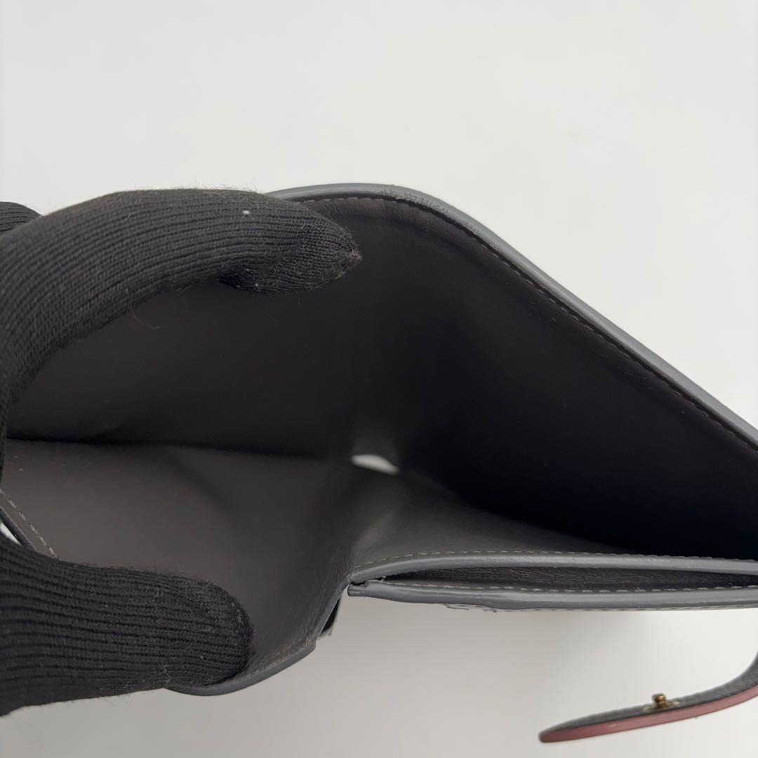 美品　セリーヌ CELINE ミディアム　ストラップウォレット　グレー×ピンク