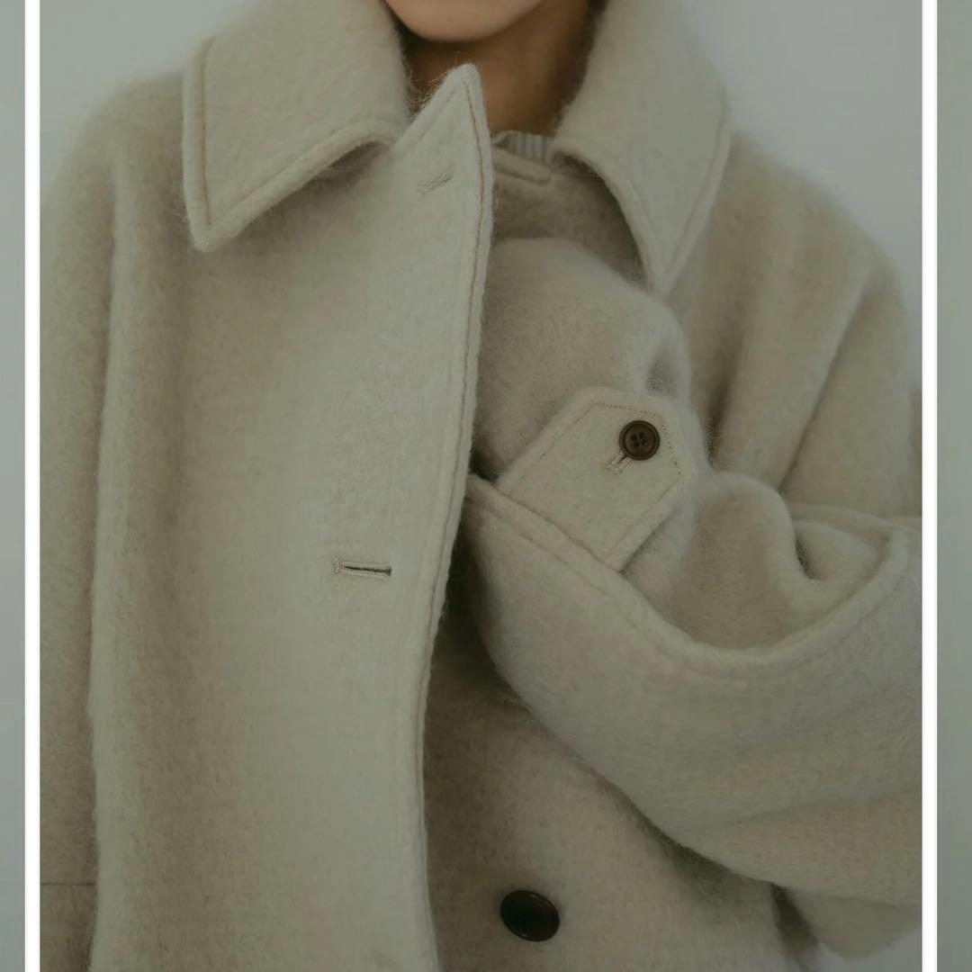 CASA FLINE ベージュ ダブルブレストコート
