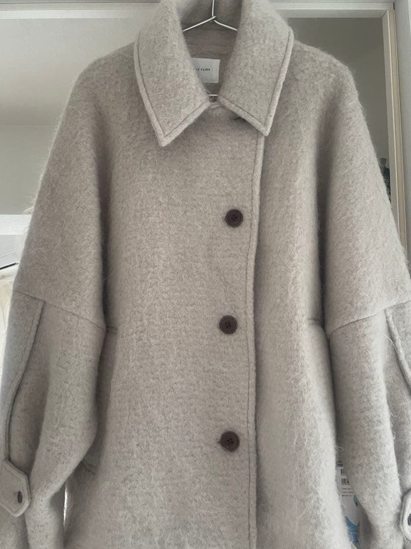 CASA FLINE ベージュ ダブルブレストコート