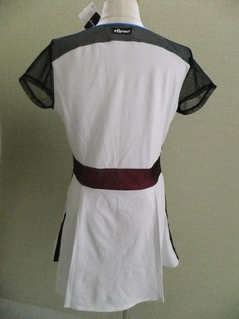 新品タグ付き エレッセ テニスウェアワンピース L ドレス 吸水速乾 ホワイト