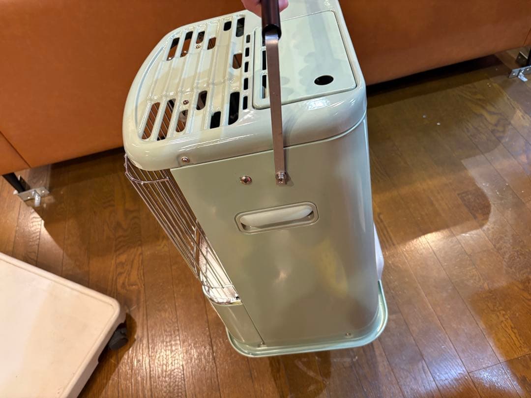 カスタム、アラジン灯油ストーブ ミントグリーン