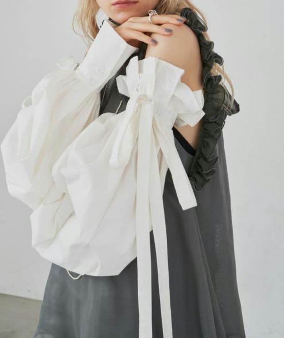 LA BELLE ETUDE　アームウォーマー