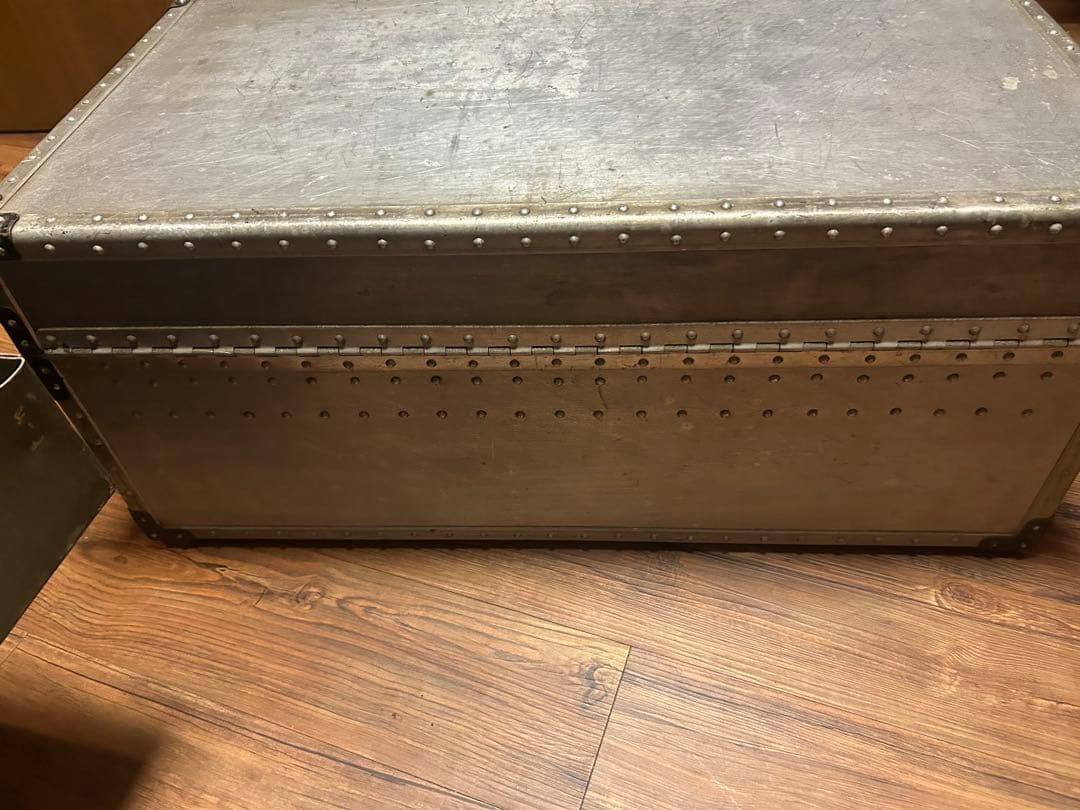 アンティーク　トランクコンテナ　中敷あり