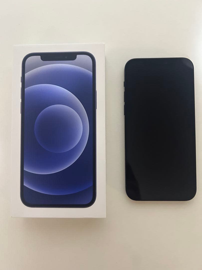 Apple iPhone 12 ブラック 本体 箱付き