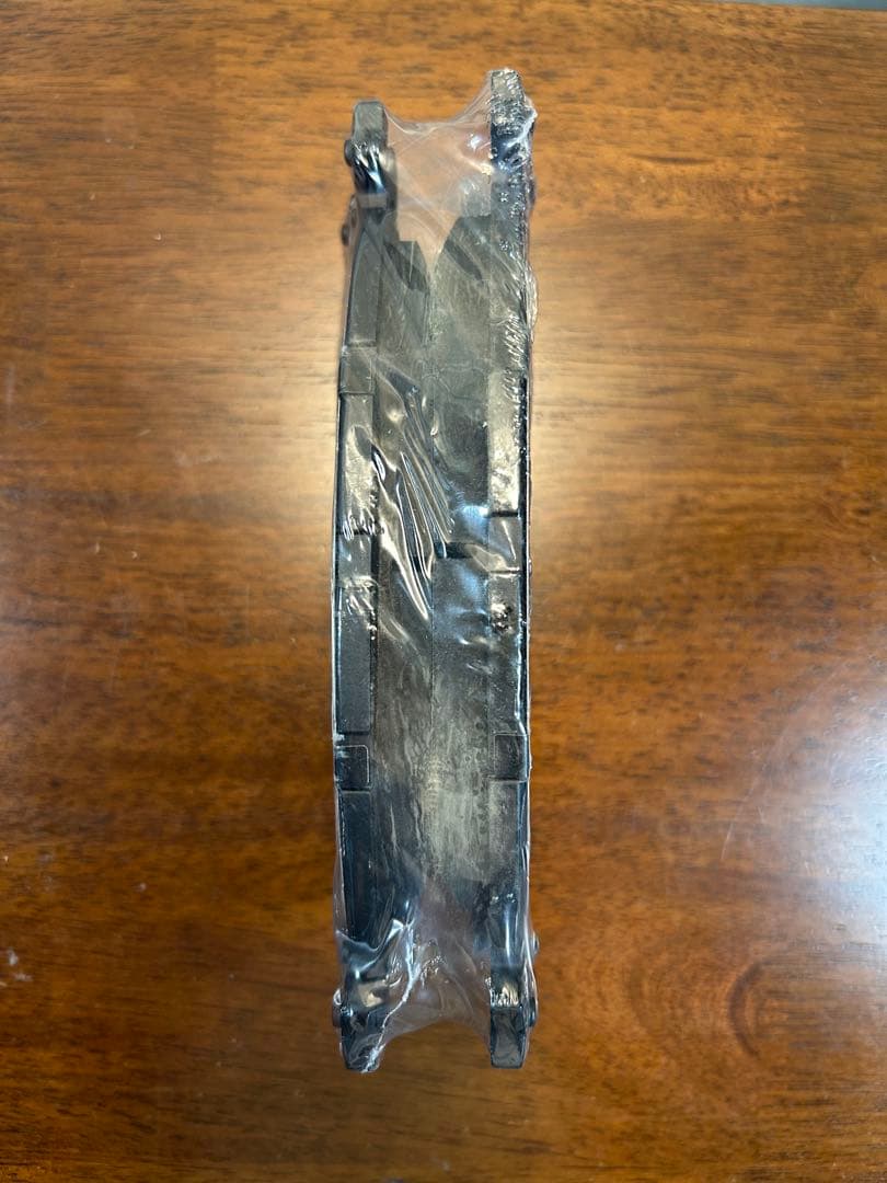 フォードエクスプローラー　2011 2012 ブレーキパッド　リアのみ　TRQ製