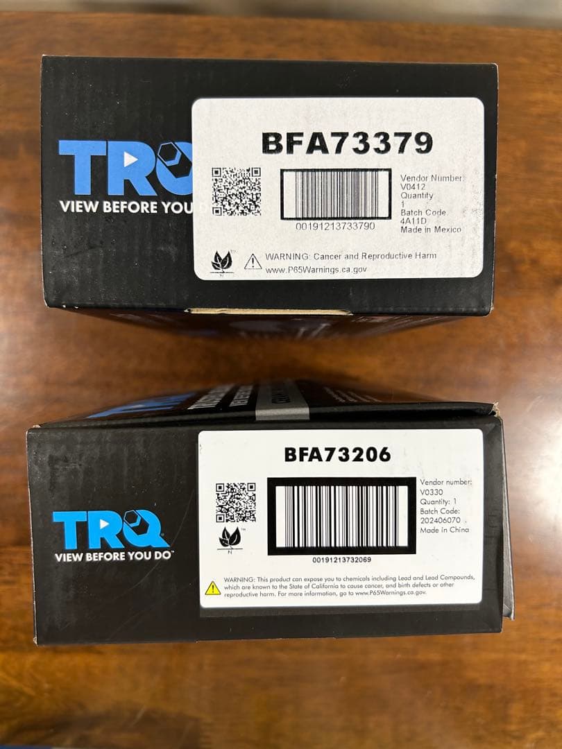 フォードエクスプローラー　2011 2012 ブレーキパッド　リアのみ　TRQ製