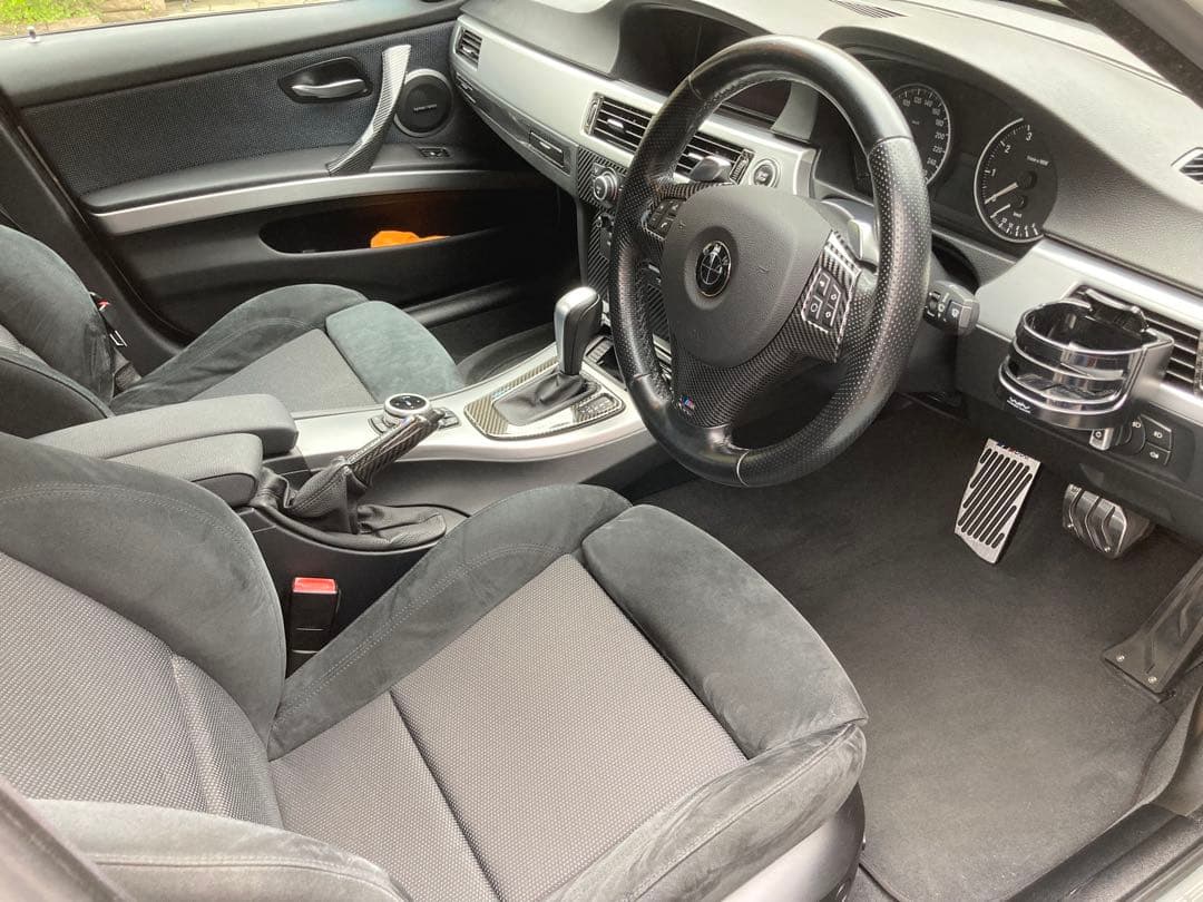 希少！後期型　自然吸気6気筒2500cc E90  325i Mスポーツ白