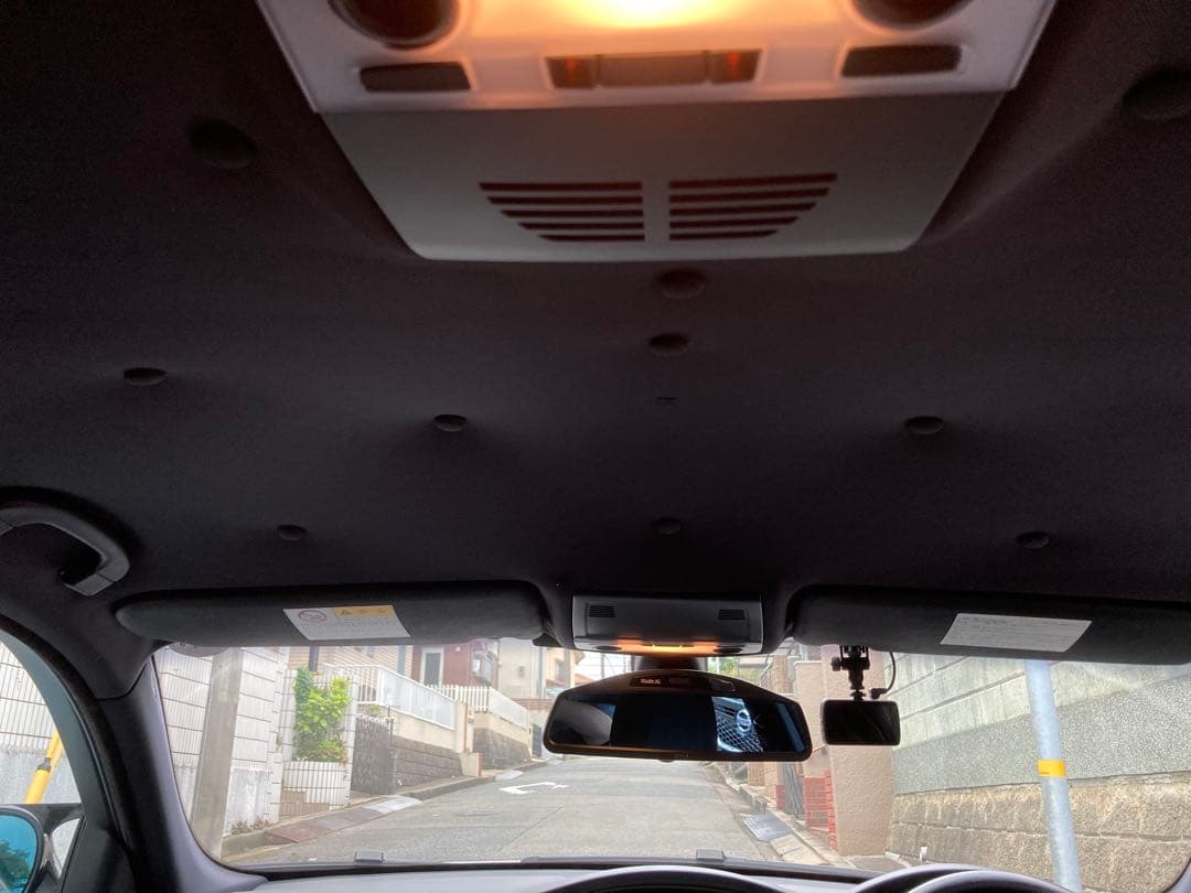 希少！後期型　自然吸気6気筒2500cc E90  325i Mスポーツ白