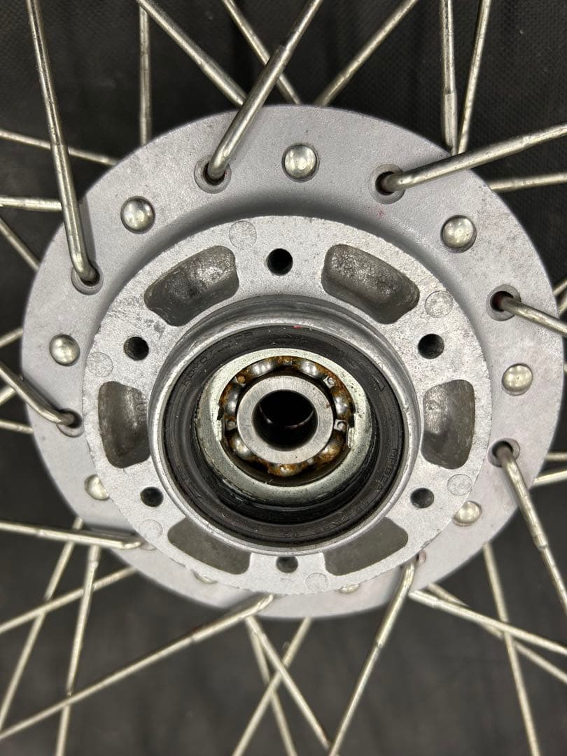 XS650 SR400初期ディスク23インチ　ホイール