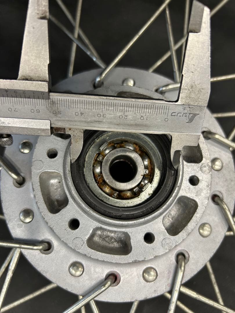 XS650 SR400初期ディスク23インチ　ホイール