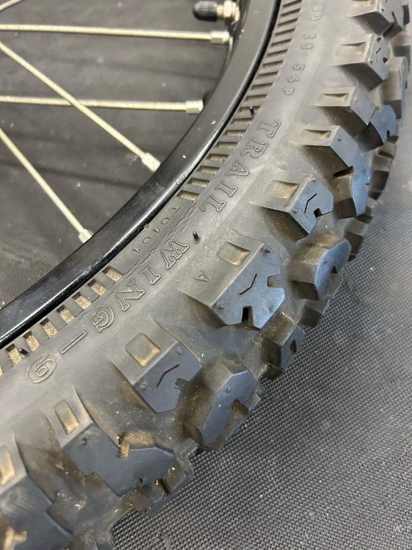 XS650 SR400初期ディスク23インチ　ホイール