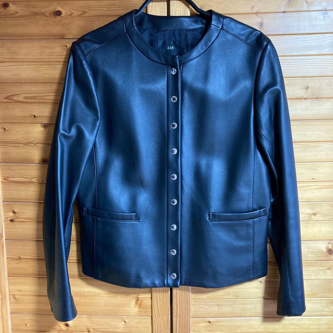 美品 23区 ブラック ノーカラージャケット 36