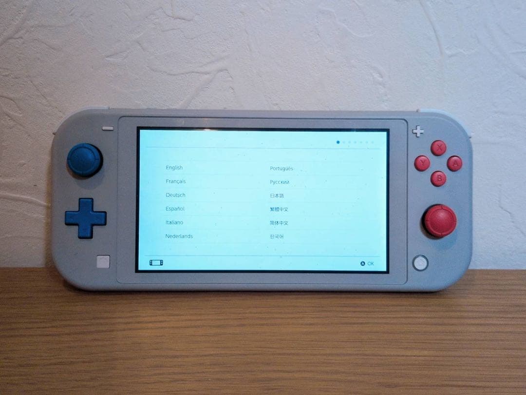 Nintendo Switchライト　ザシアン　ザマゼンタ　本体