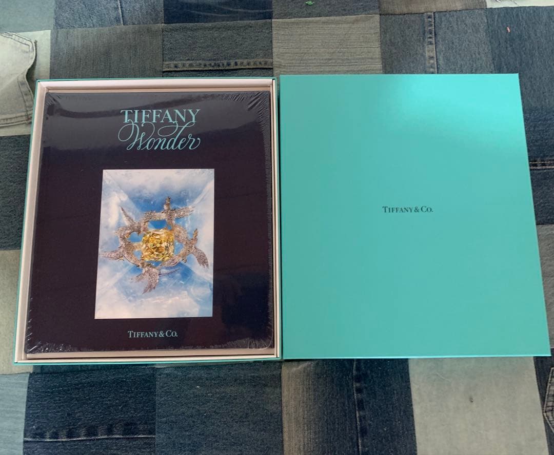 Tiffany Wonder アートブック（図録）