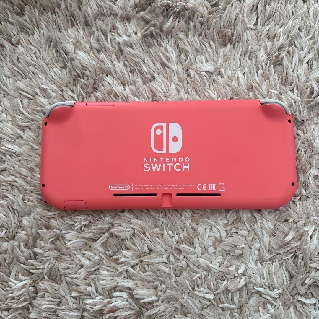 ピンクのNintendo Switch Lite