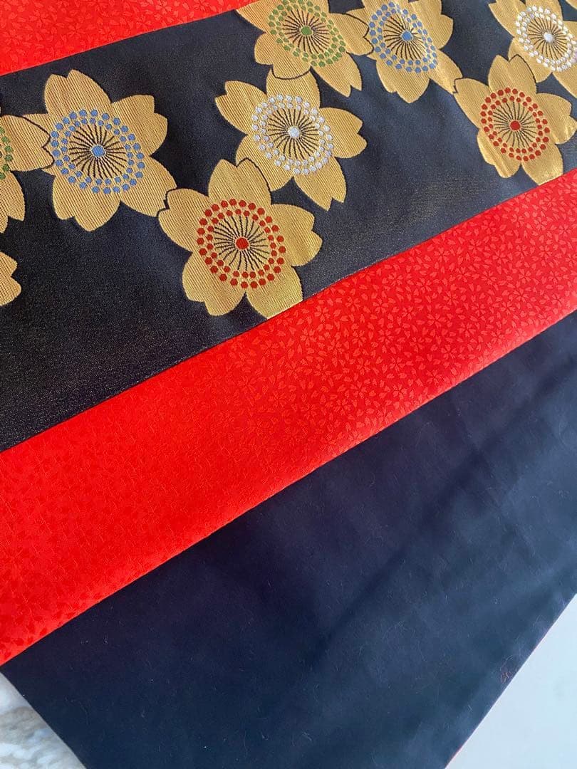 金蘭　テーブルランナー 滝沢眞紀子　和柄