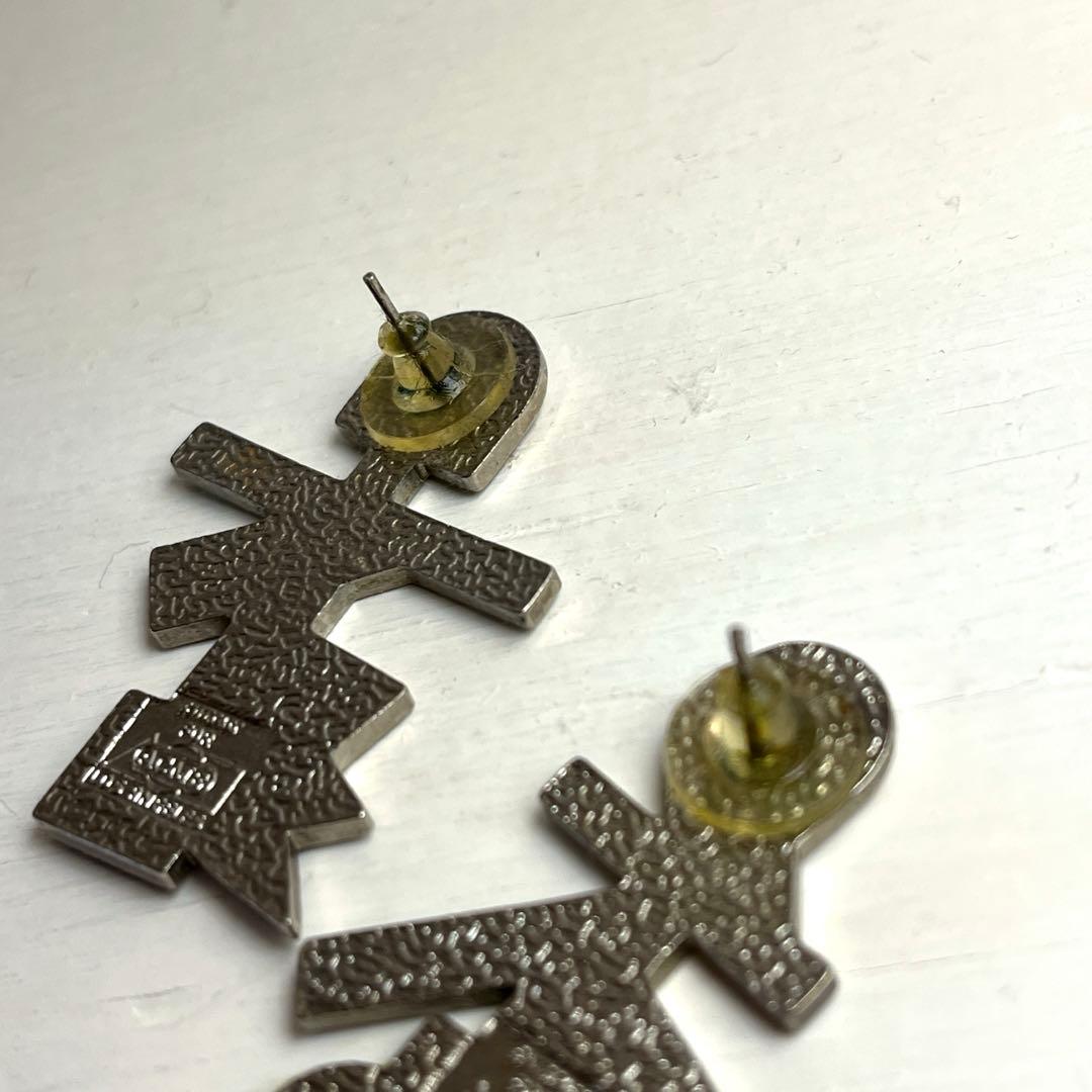 ACME STUDIO 80s エットーレソットサス MEMPHIS ピアス