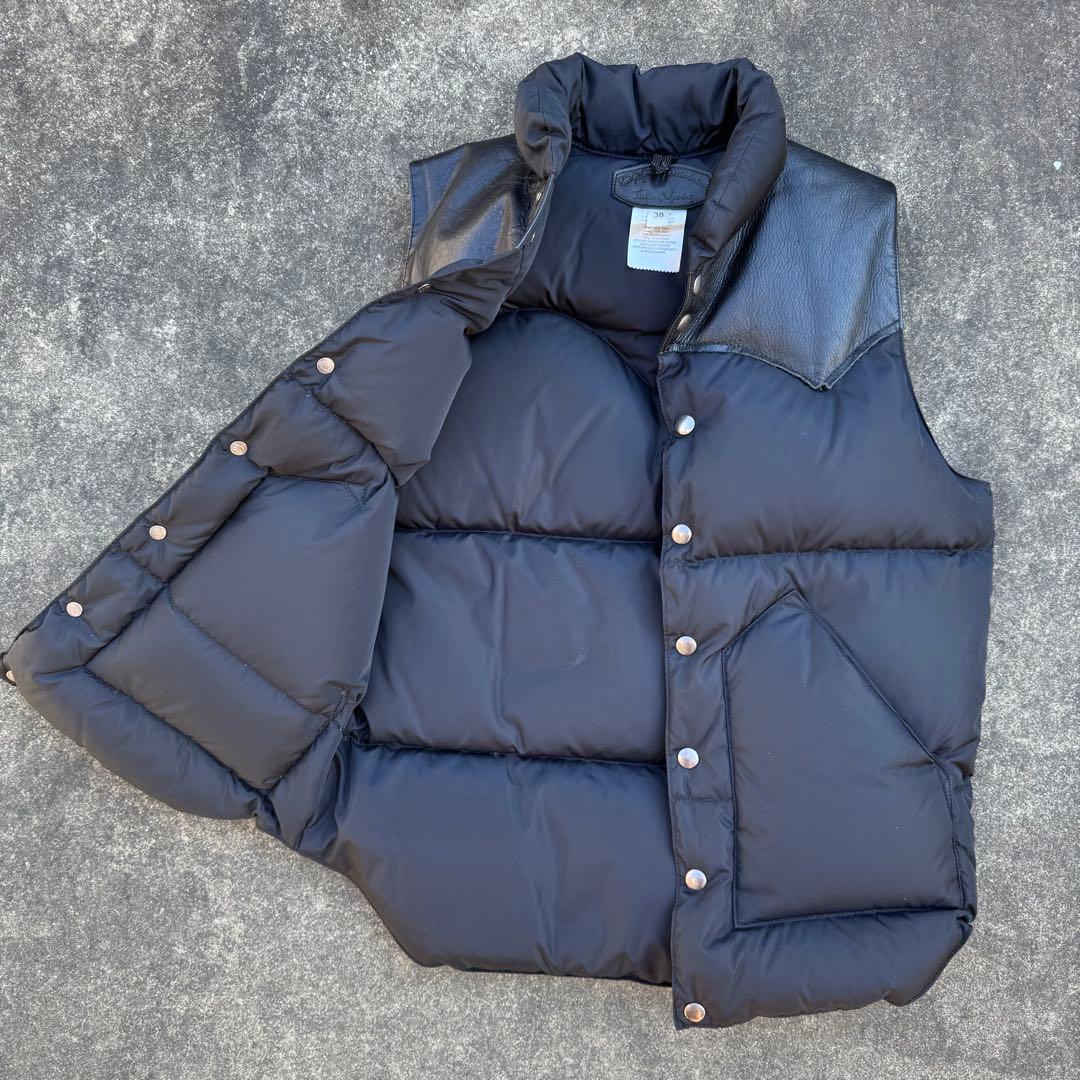 たろう　Rocky Mountain ブラック ダウンベスト 38