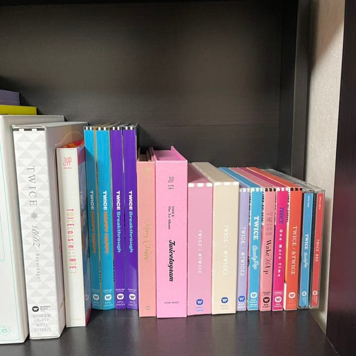 TWICE CD DVD グッズ　まとめ売り（バラ売り要検討）
