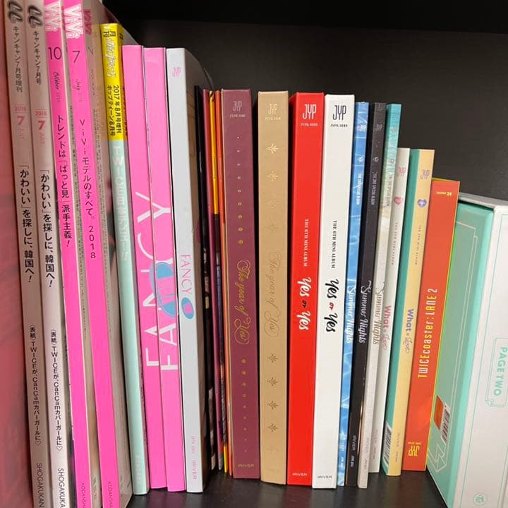 TWICE CD DVD グッズ　まとめ売り（バラ売り要検討）