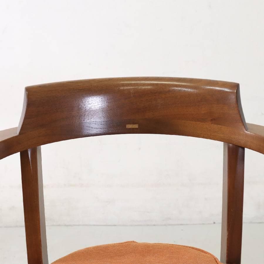 2の1 柏木工 ソフィー ウォルナット無垢材 ダイニングチェア クッション付