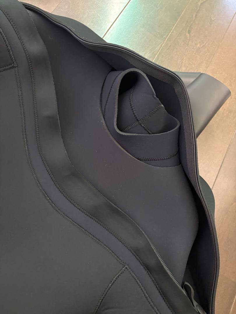 値下げ交渉可★Mellow メローウエットスーツ レディース セミドライ 5ミリ