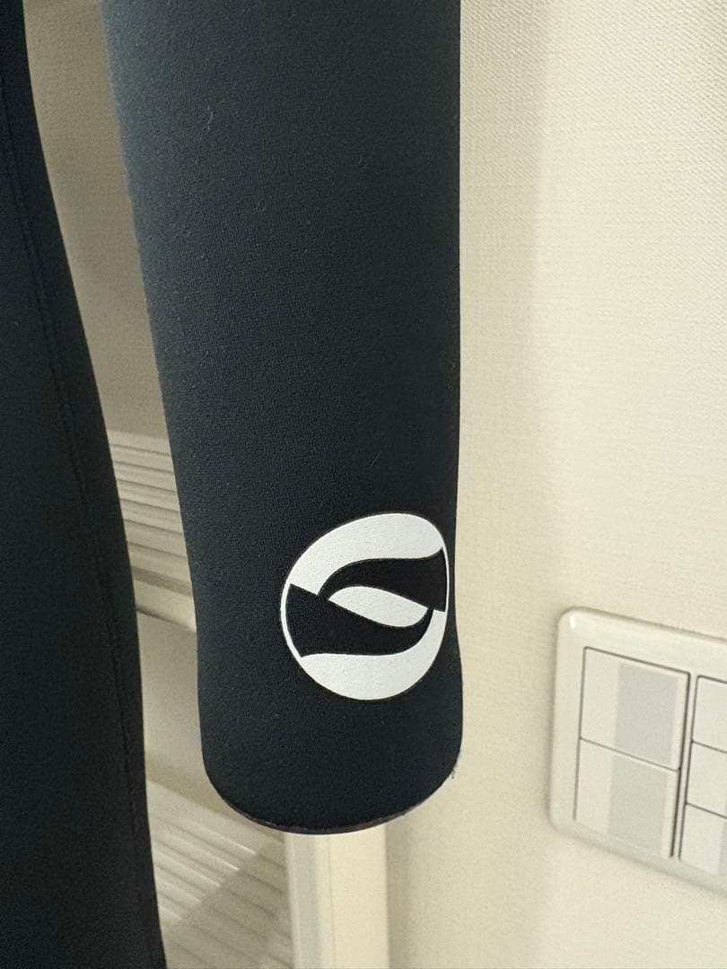 値下げ交渉可★Mellow メローウエットスーツ レディース セミドライ 5ミリ