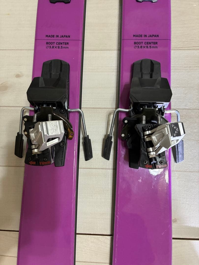 希少 VECTOR GLIDE CORDOVA＆DYNAFIT ST セット