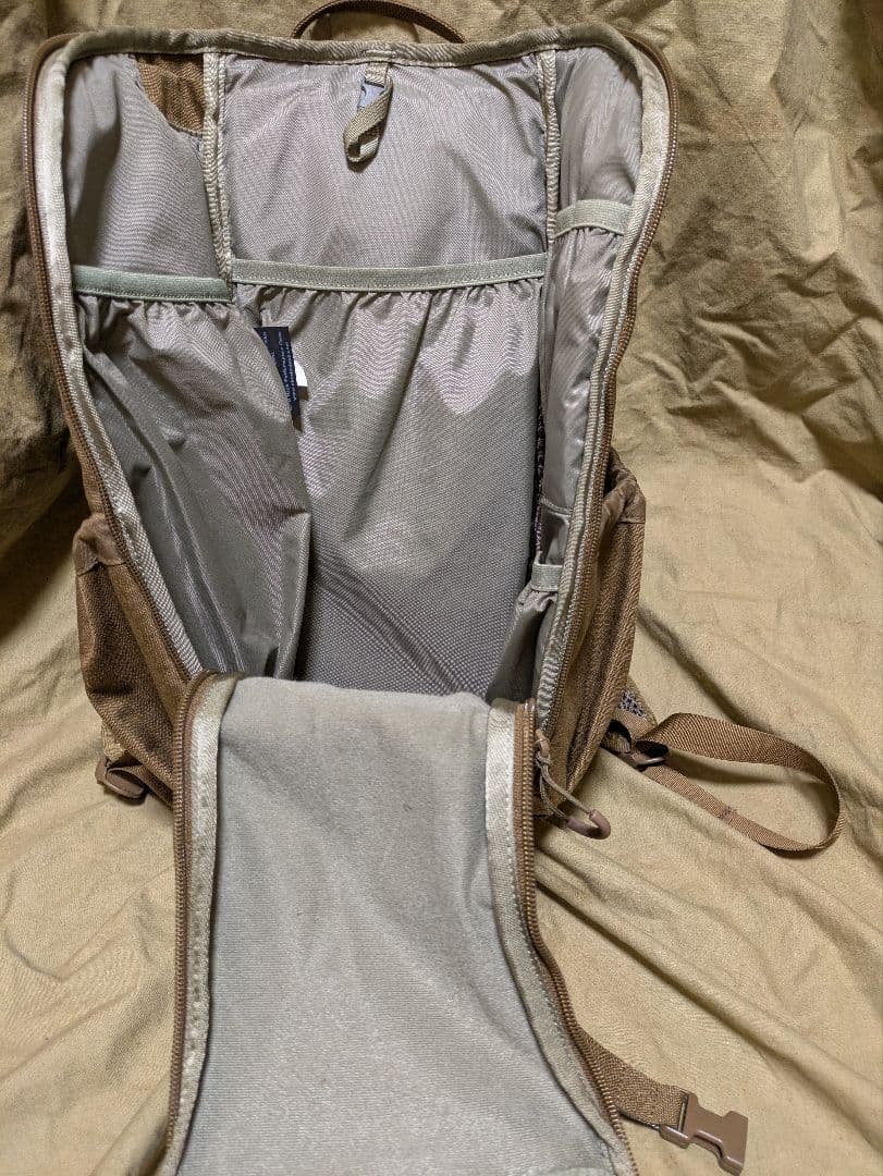 EBERLESTOCK bandit 14L バックパック　コヨーテ