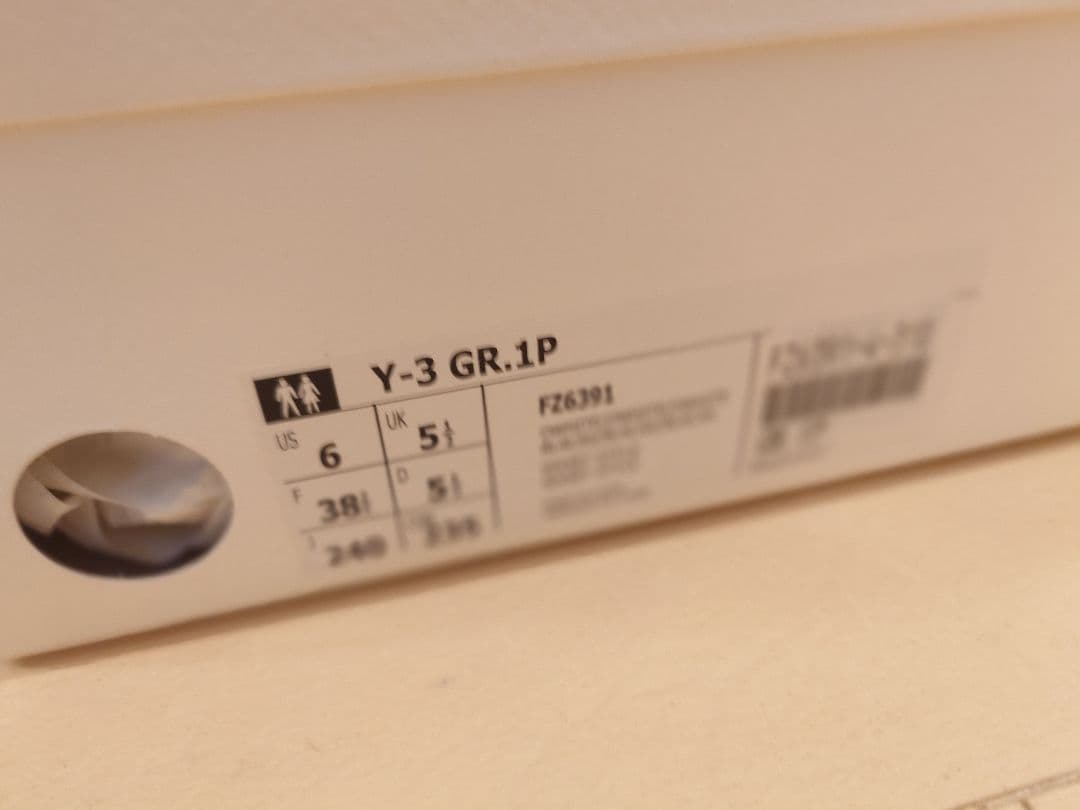 最終お値下げy-3 GP1P スニーカー２４㌢ホワイト ユニセックス