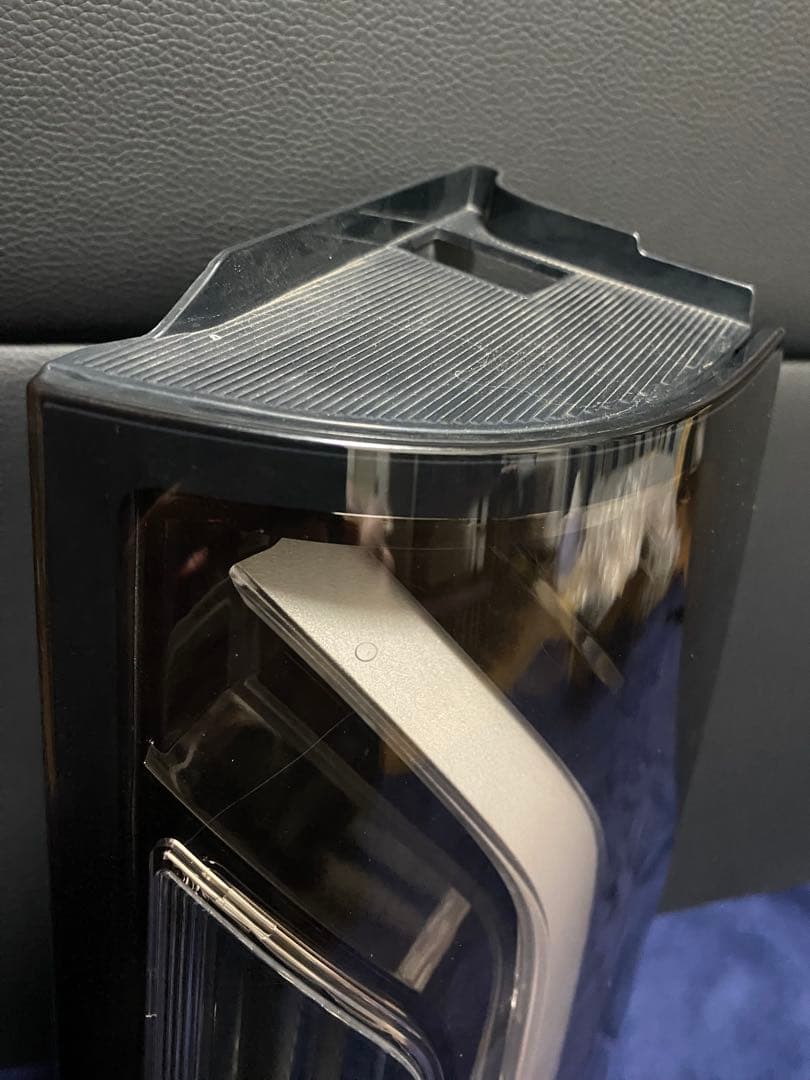 【送料込み】RP5 ステップワゴンハイブリッド　運転席側　右側テールランプ