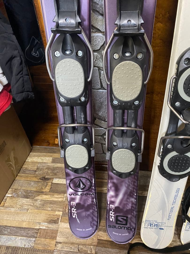 ま*ん様 影八甲田（龍）&ショートスキー板 合計4セットとロシニョール含むブーツ