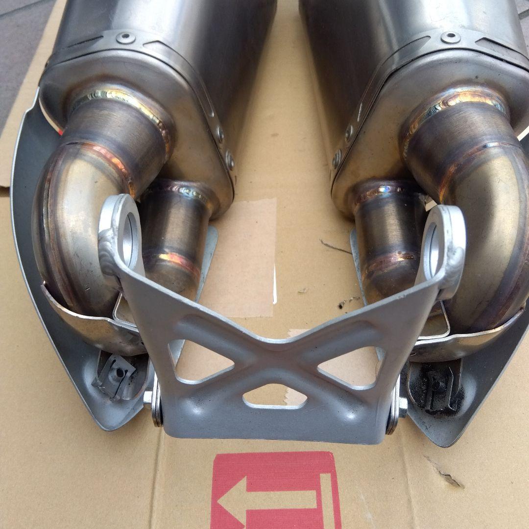 1199パニガーレ　テルミニョーニ　スリップオン　本国用のマフラー　エキマニ無し