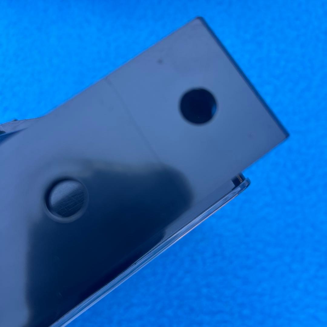 ④小糸3連LEDテールランプ　新車外し　左右セット