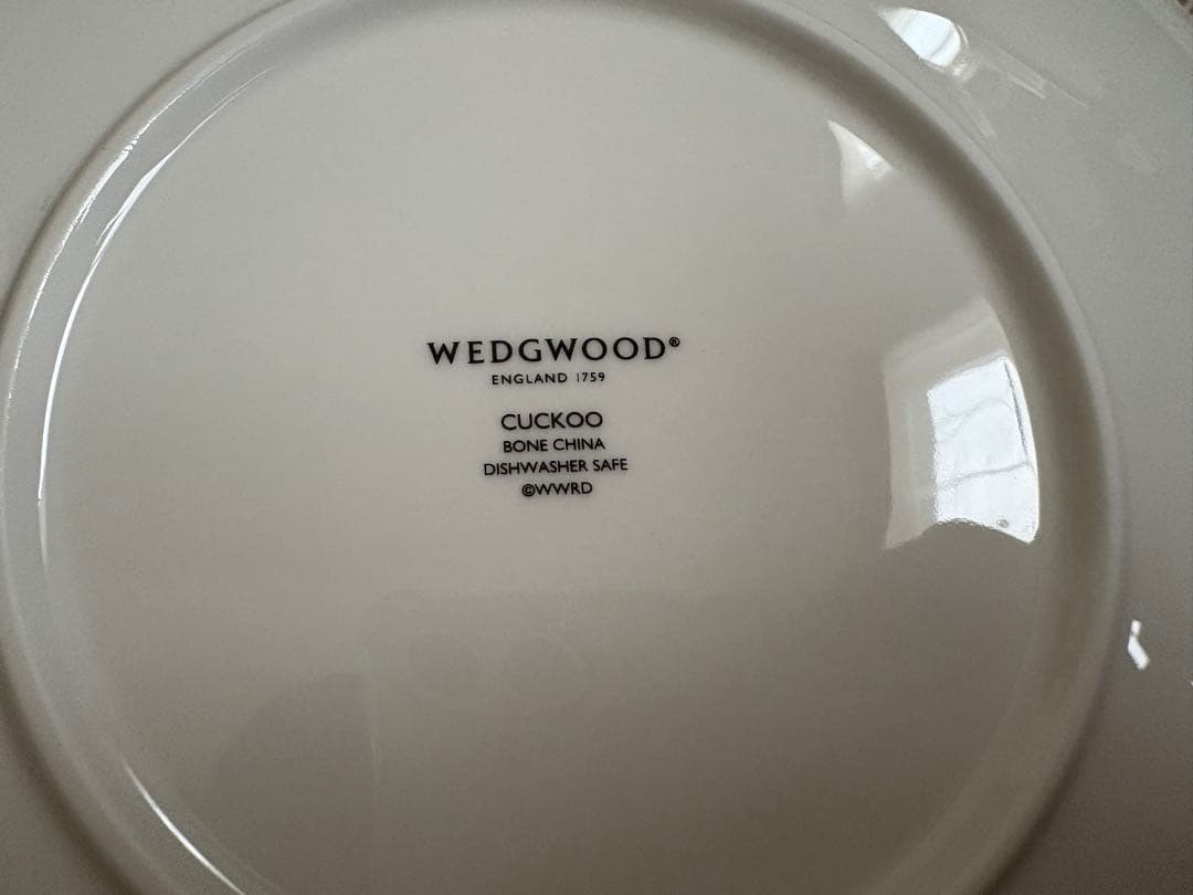  花と鳥の皿 ４枚セット