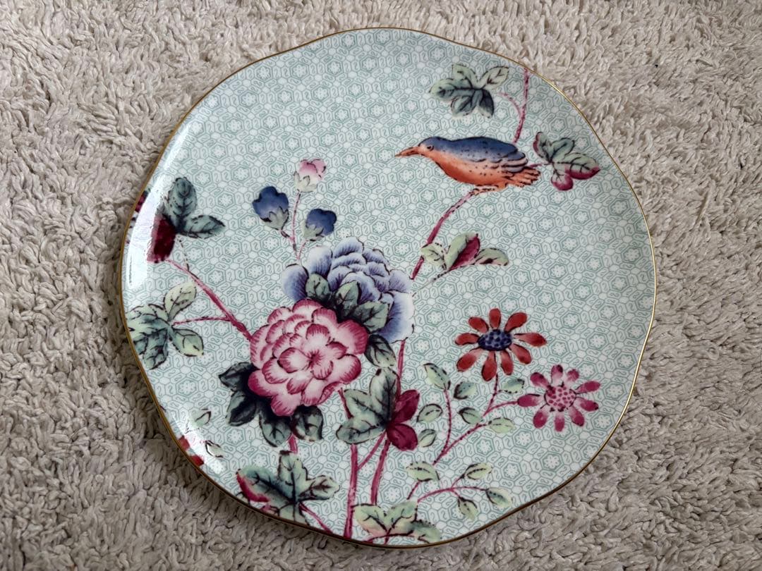  花と鳥の皿 ４枚セット