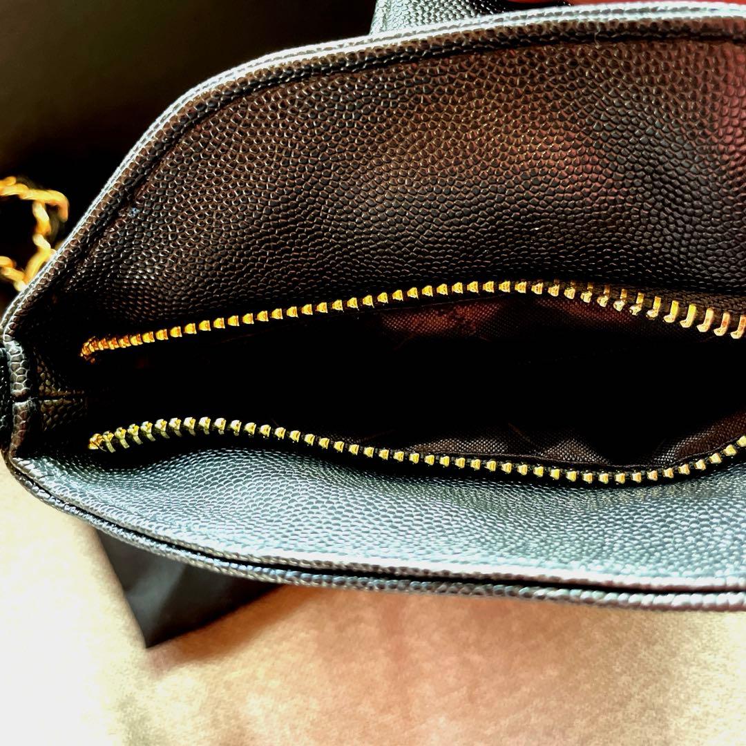 CHANELシャネル チェーン ショルダーバッグ　ノベルティ