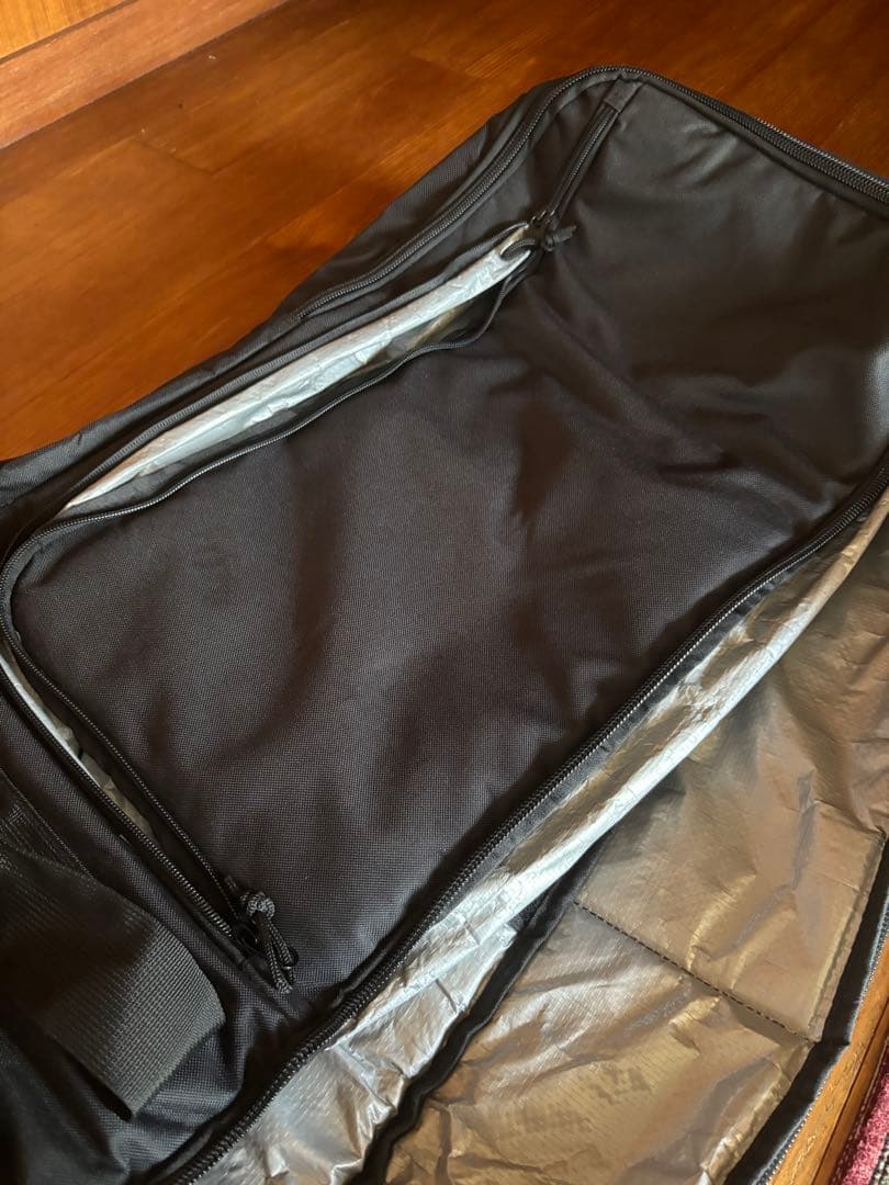 ノアム　スキーケース ブラック オールインワンキャスター付きタイプ