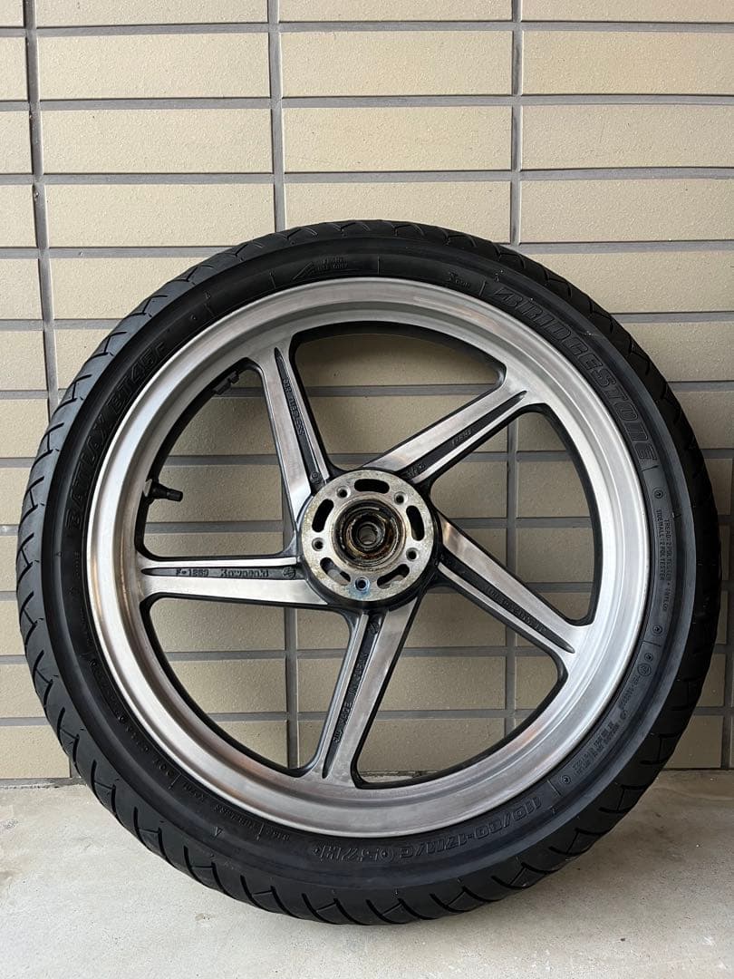 ゼファー400•550 純正前後キャストホイール