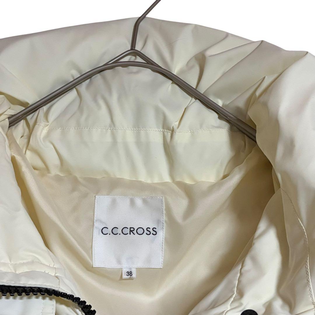 新品未使用 C.C. CROSS ダウンコート 白 38 フーディ 秋冬