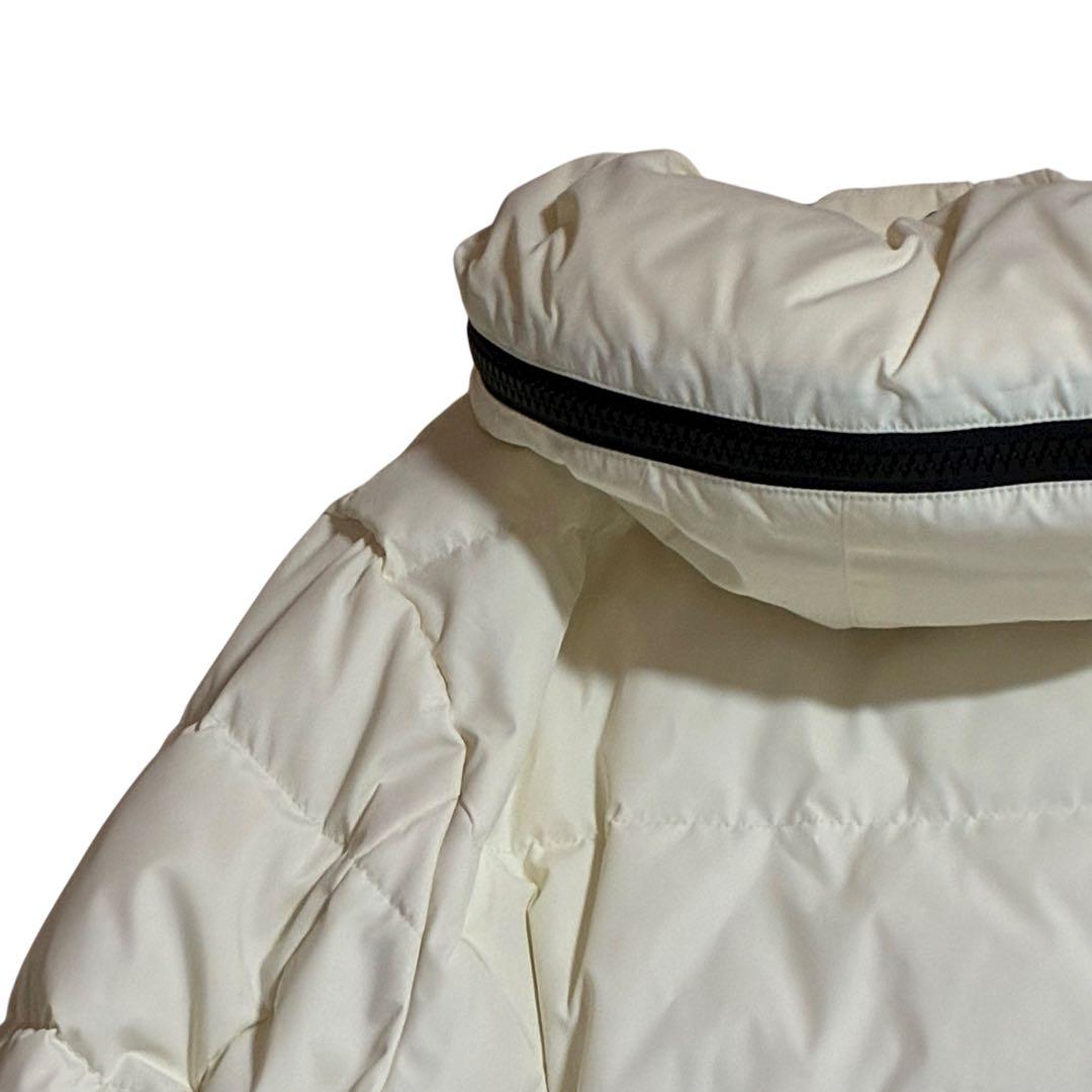 新品未使用 C.C. CROSS ダウンコート 白 38 フーディ 秋冬